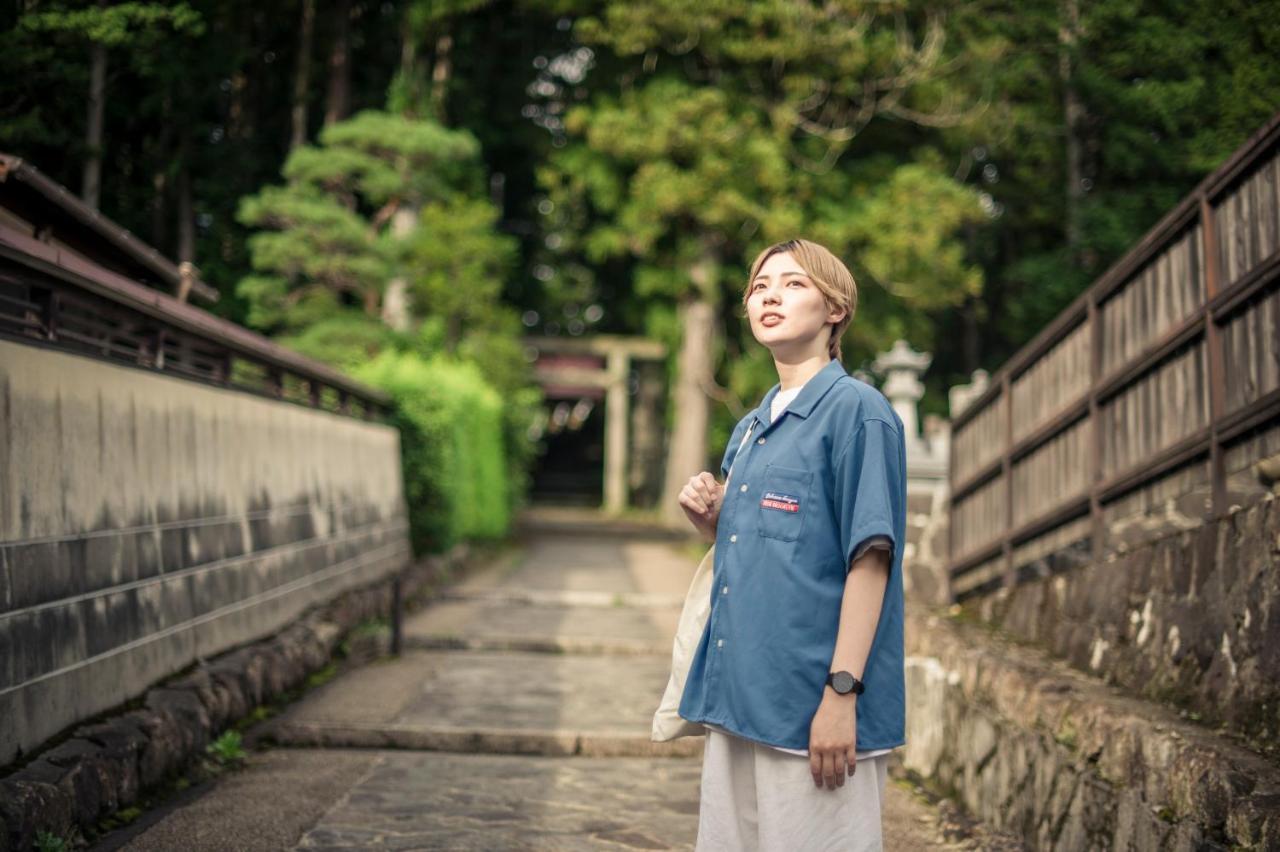 Manabi-Stay Takayama モダンな蔵ダイニングと半露天風呂付き古民家一棟貸切ホテル Extérieur photo